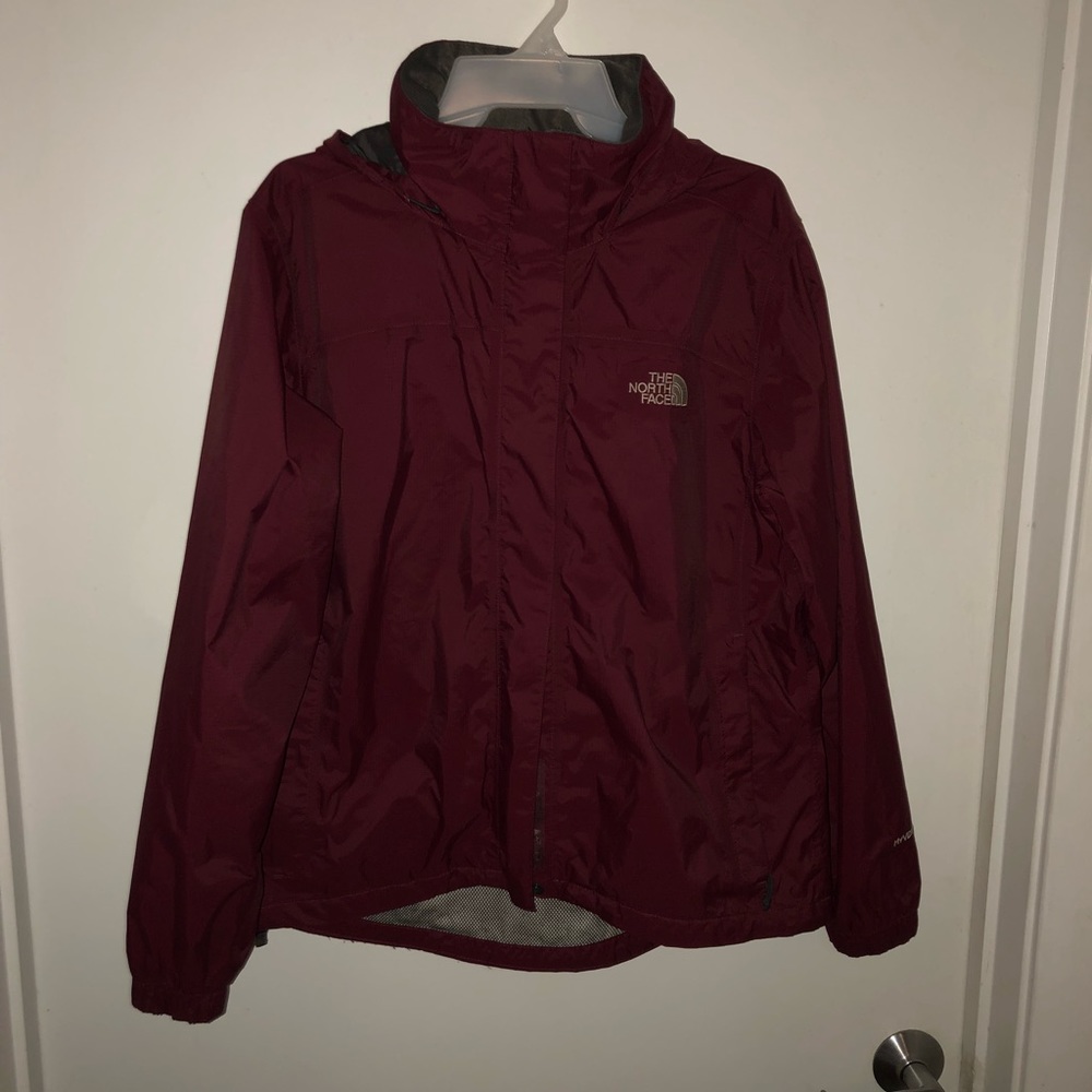 Maroon north face rain jacket windbreaker medium